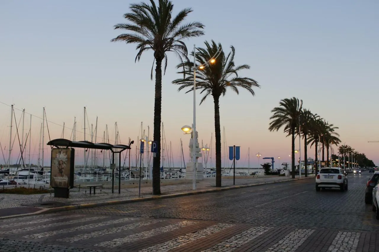 The Sun Hostel Vila Real de Santo Antonio